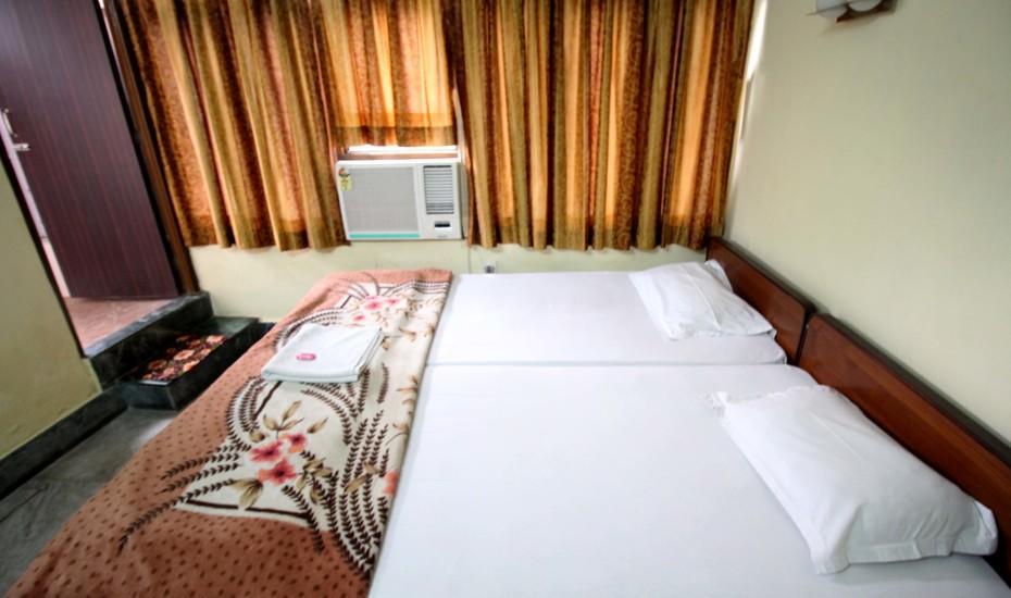 Kim Lawn Guest House 콜카타 외부 사진